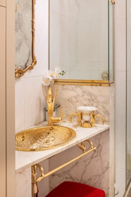 דירות בולוניה Ground Floor Luxe Historic Studio City Centre מראה חיצוני תמונה